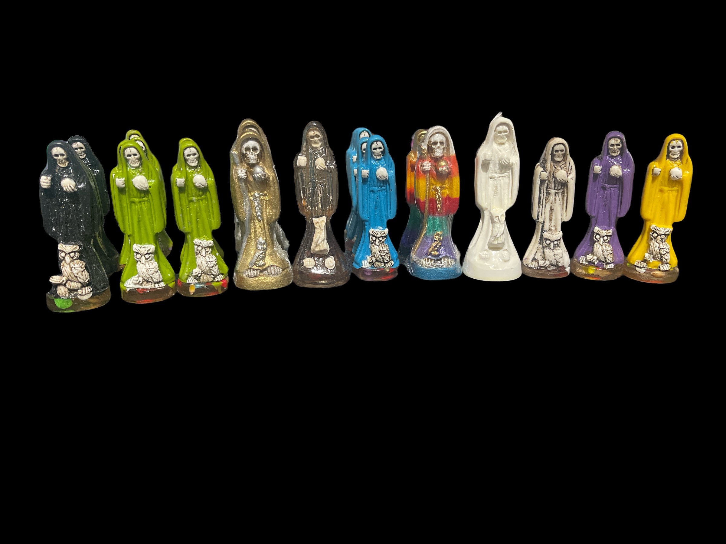 Beautiful Santa Muerte 3 1/2 Statue - Symbol of Protection and Guidance - Image 2