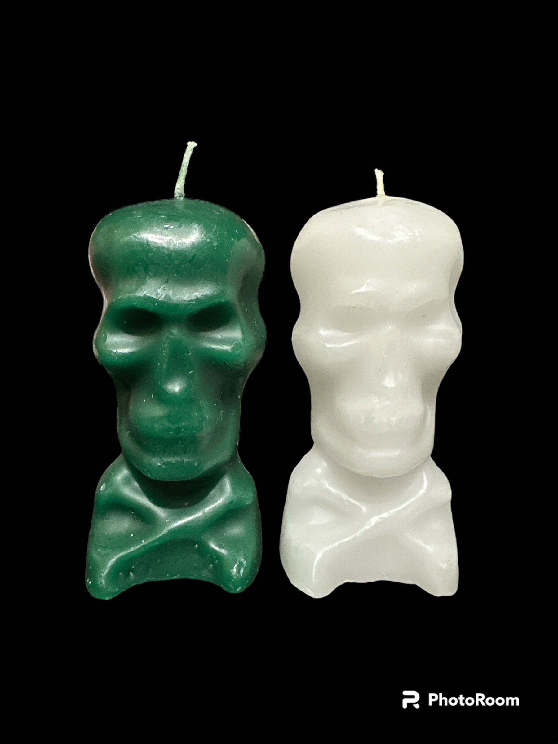 Set of 2 Skull Candles for Prosperity, Protection, and Positive Energy - Manifest Your Goals with Green, Black, and White Skull Candles